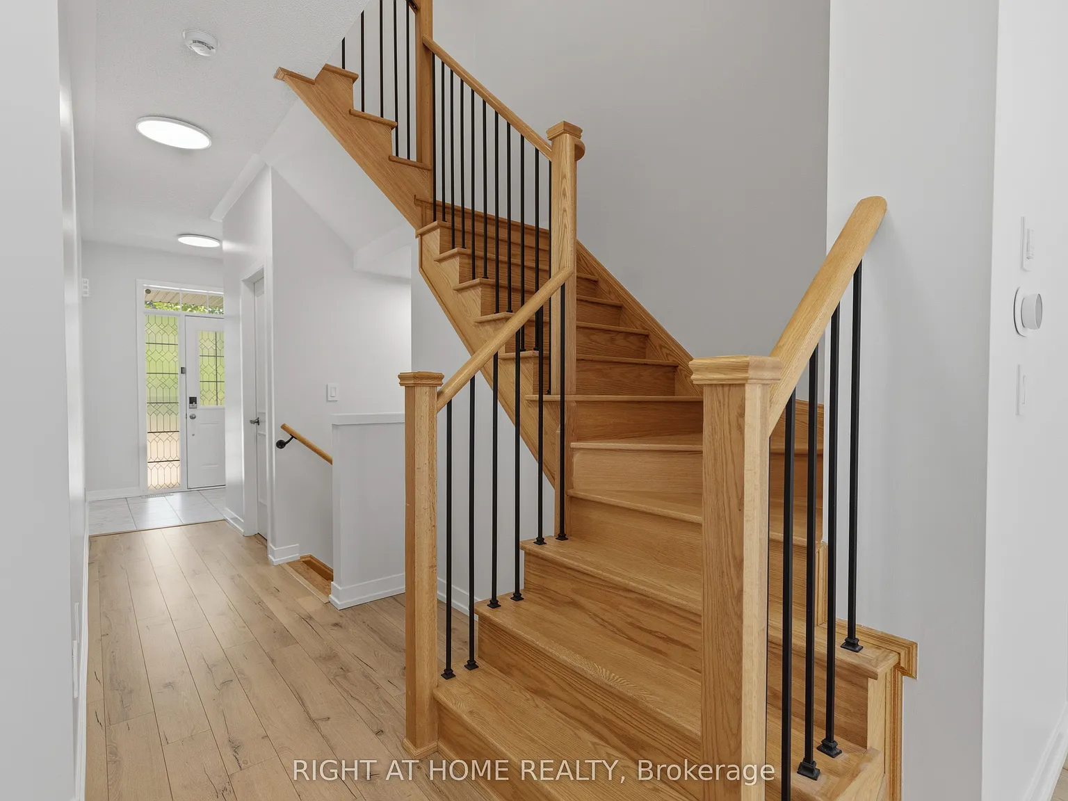 3 bed, $3,100 — Photo 4