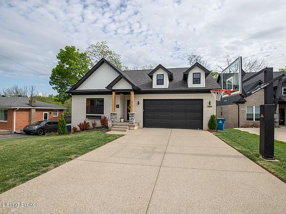 3rd image of 5909 Bay Pine Dr