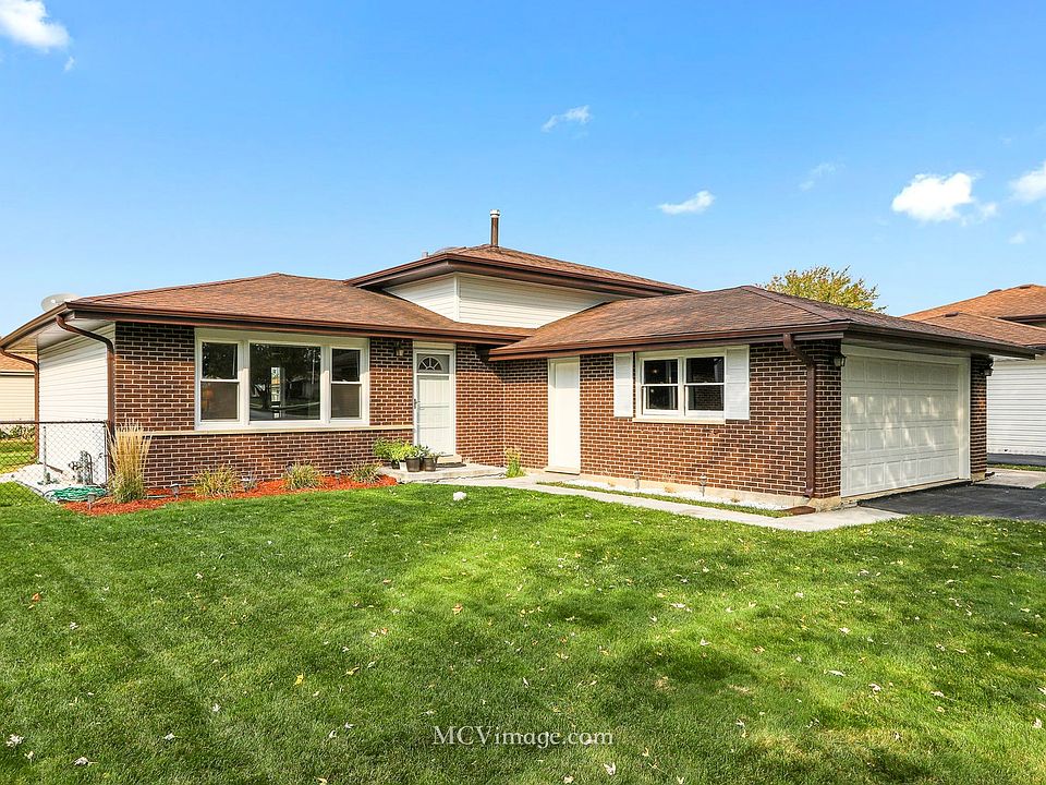 1st image of 6500 182nd Pl