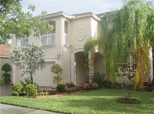 2nd image of 16838 SW 16th St
