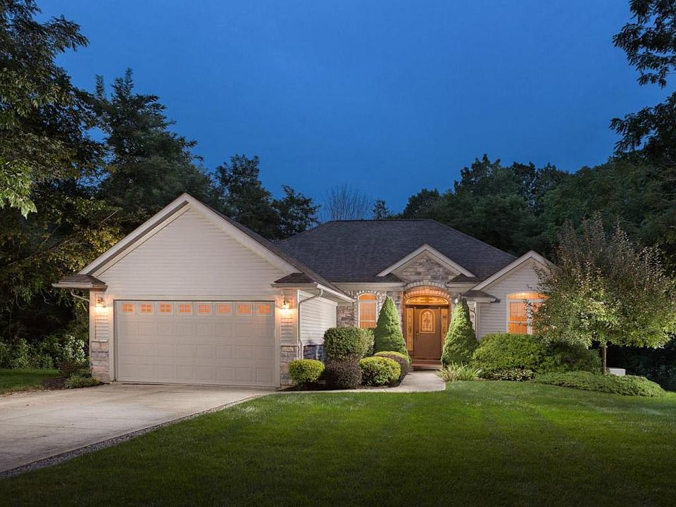 1st image of 805 Highland Hills Dr