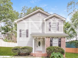 1029 Hickory Nut St, Charlotte, NC 28205