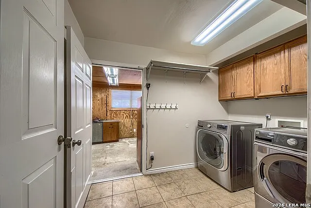 8406 Deer Holw — Photo 17