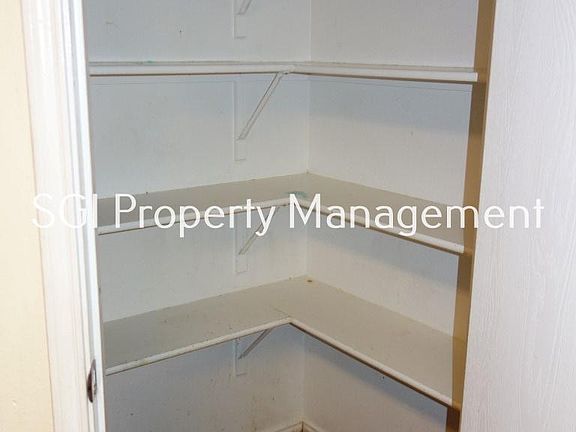 5th image of 2808 Bissell Way