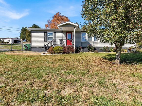 2nd image of 300 Derby Dr