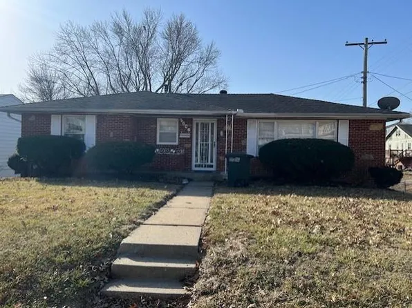 2806 Clay St, Saint Joseph, MO 64501