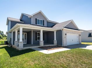 853 Bridgeway Dr, O'Fallon, IL 62269
