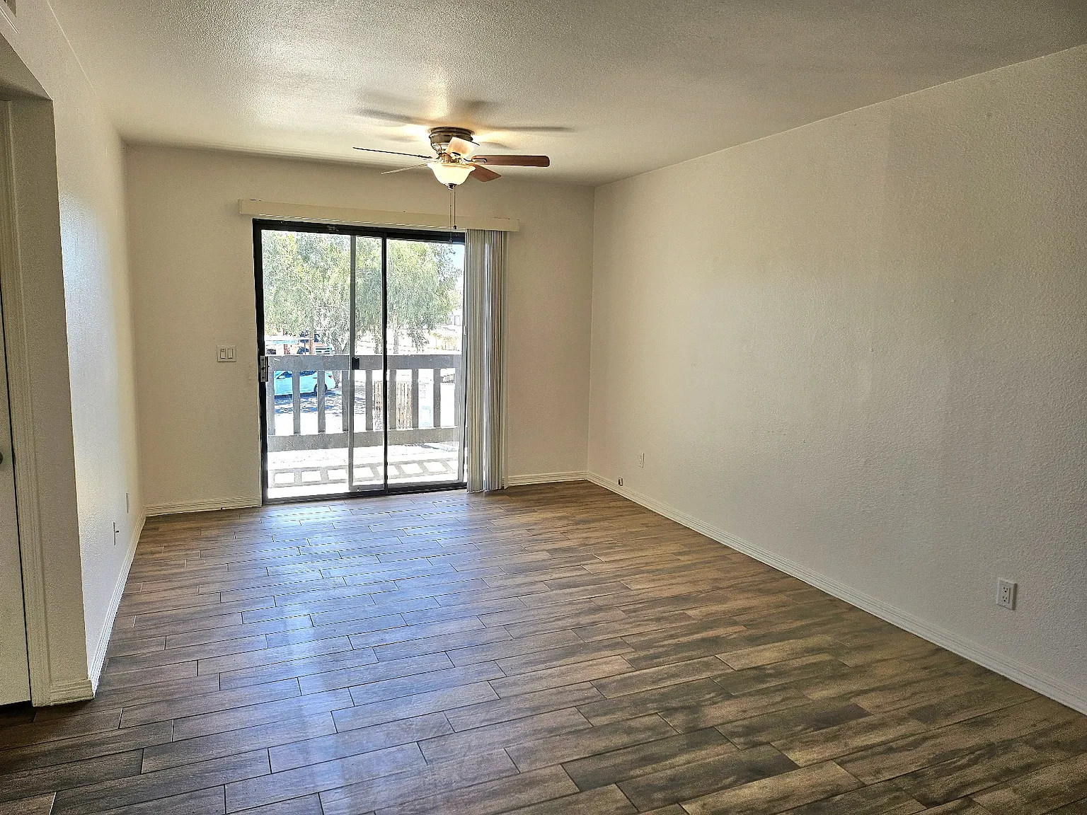 1 bed, 750 sqft, $895 — Photo 2