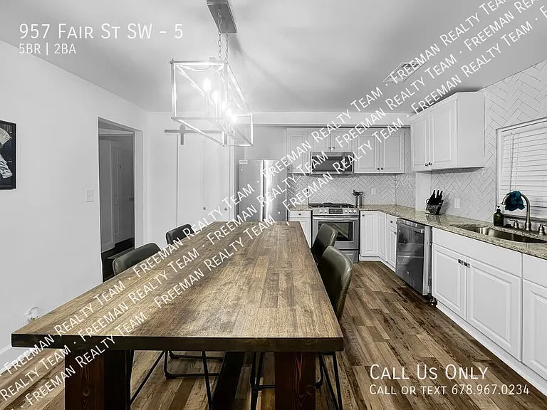 957 Fair St SW #5 — Photo 14