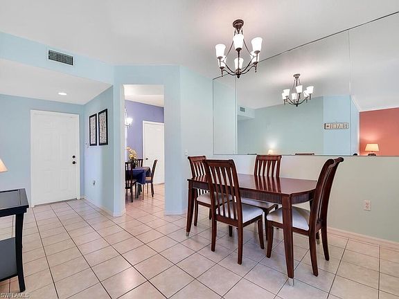 5th image of 6775 Huntington Lakes Cir APT 102