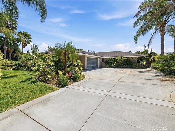 5th image of 931 Rancho Cir