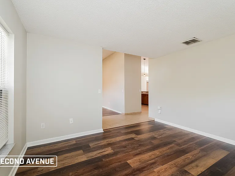 704 Cockatoo Ct — Photo 7