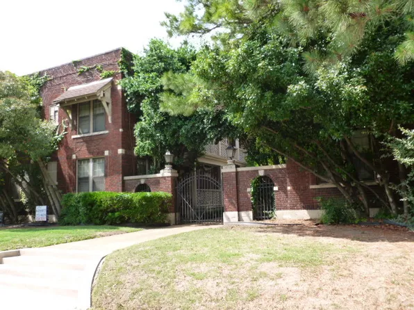 Peabody Place Apartments, 1896 Peabody Ave APT 1, Memphis, TN 38104