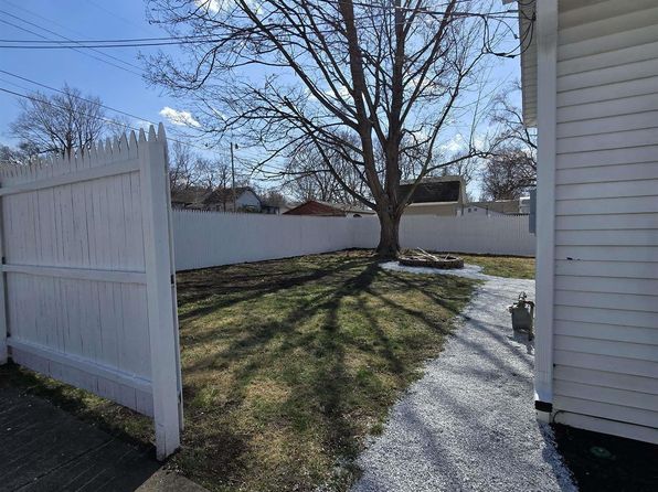 407 N 5th St, Attica, IN 47918