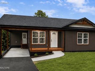198 Granby Ln, Harrogate, TN 37752