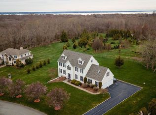 3 Freeborn Rd, Bristol, RI 02809