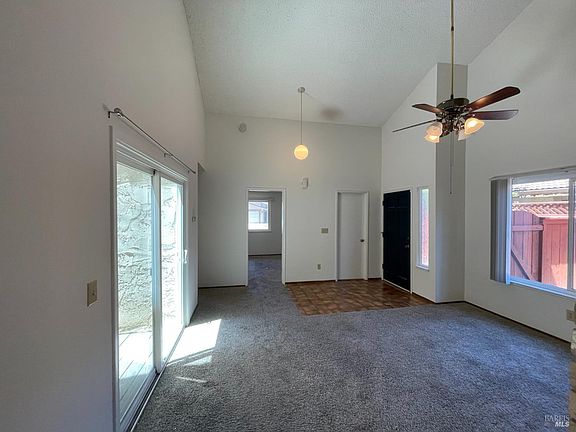 5th image of 1238 Hartford Circle