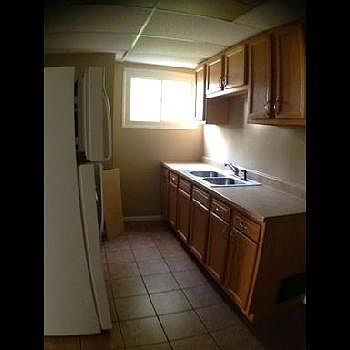 4th image of 4414 Ivanhoe Ave APT 1