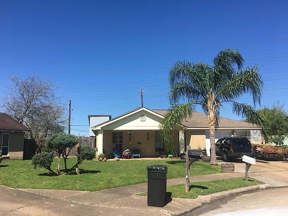 4th image of 8707 Kirkmont Dr