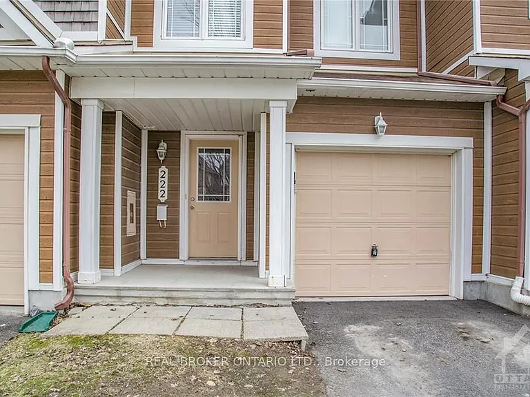 222 Meadowbreeze Dr — Photo 3