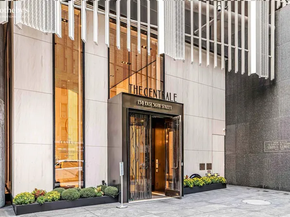 138 East 50th Street image 15 of 15