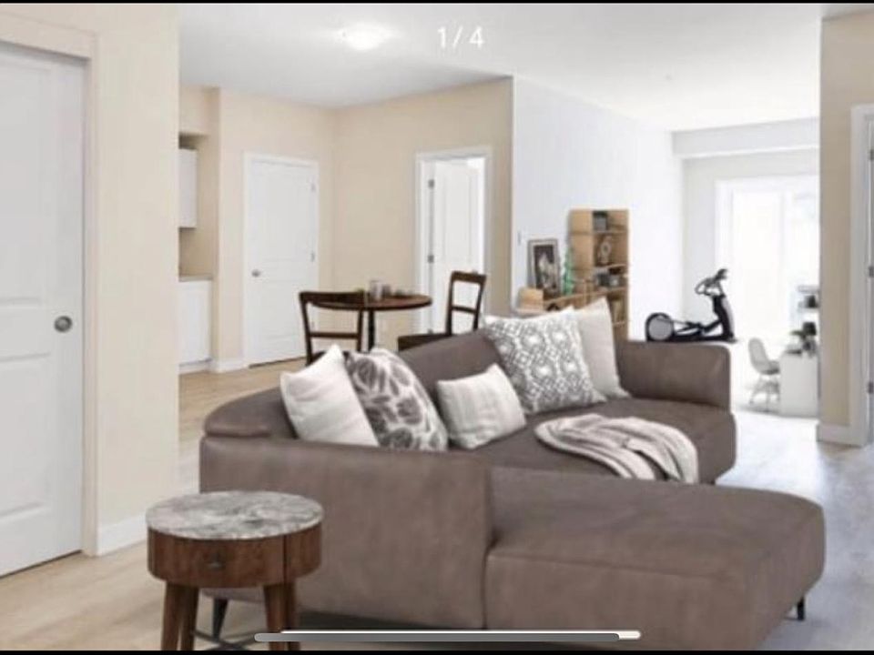 2nd image of 119 Bell St #5