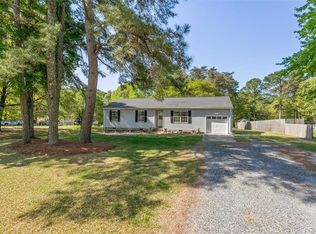 3522 Foxhaven Dr, Gloucester, VA 23061