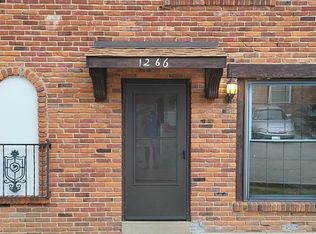 1266 North And South Rd, Saint Louis, MO