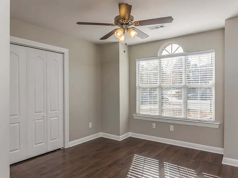 208 Ben Alex Ct — Photo 11