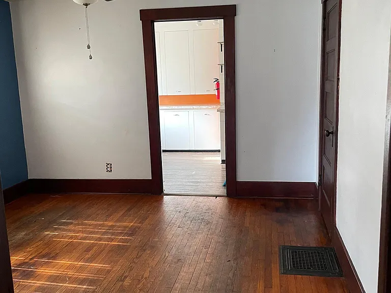11 Bradley St #2 — Photo 5
