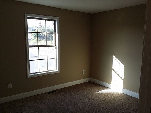 5th image of 71 Cherry St APT 102