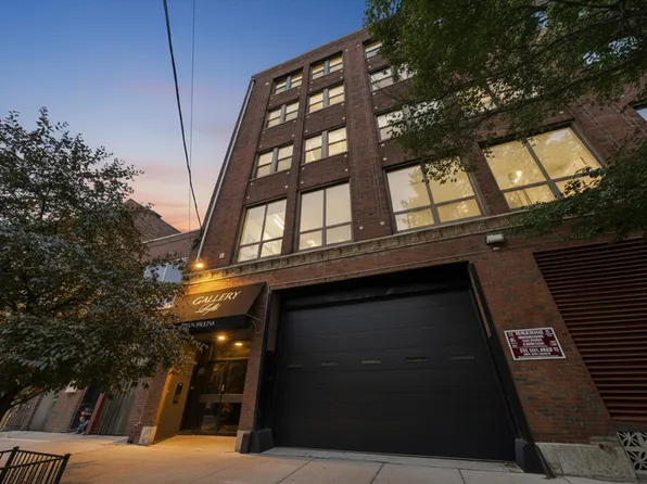 3323 N Paulina St APT 3F, Chicago, IL 60657
