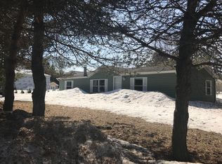 1927 W 11th Ave, Sault Sainte Marie, MI 49783