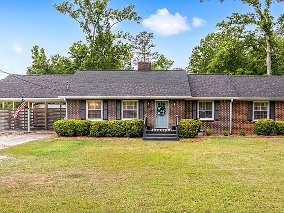 2nd image of 421 Dixie Drive