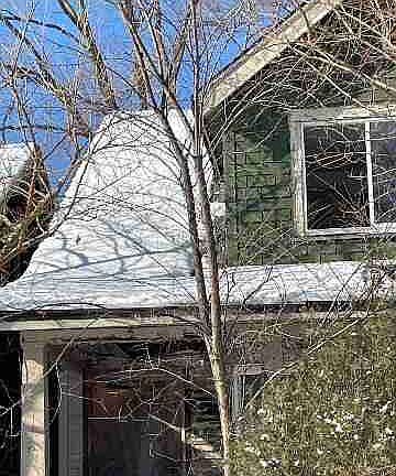 17427 Mackay
