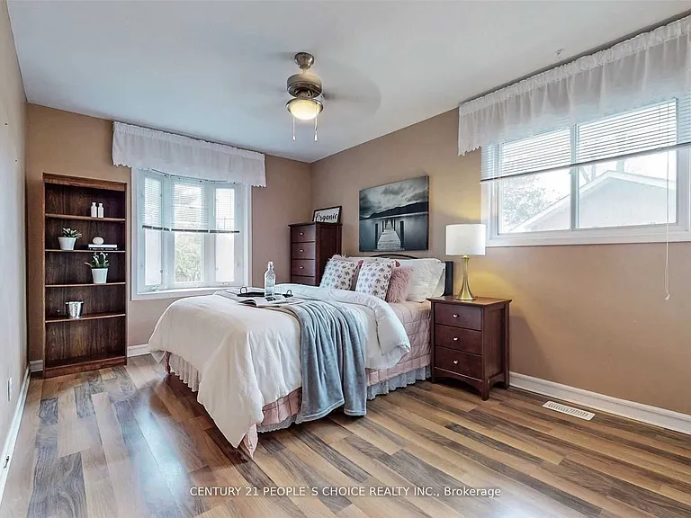 5 Mid Pines Rd — Photo 6