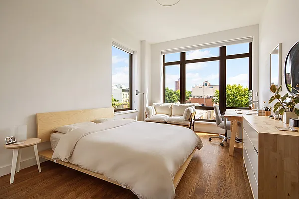 Sold by Compass | media 4