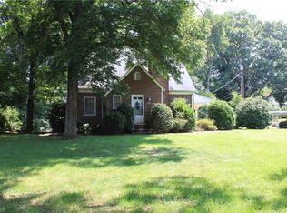 318 N Bridge St, Jonesville, NC 28642