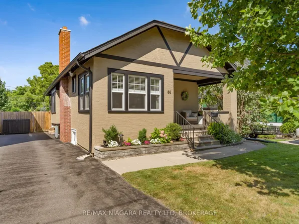 66 Highland Ave, Saint Catharines, ON L2R 4J1