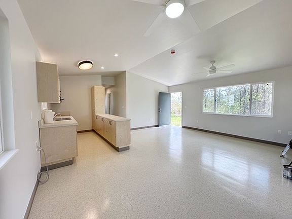 3rd image of 16-2057 Tangerine Dr