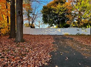 172 Broad St, Plattsburgh, NY 12901