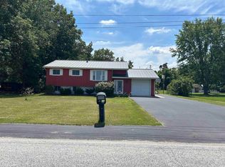 5655 E 100 N, Knox, IN 46534