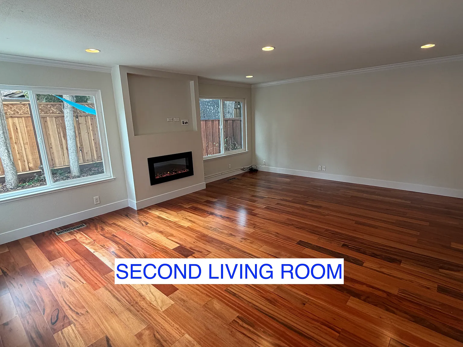 4 bed, 3.5 bath, 2361 sqft, $7,000 — Photo 2