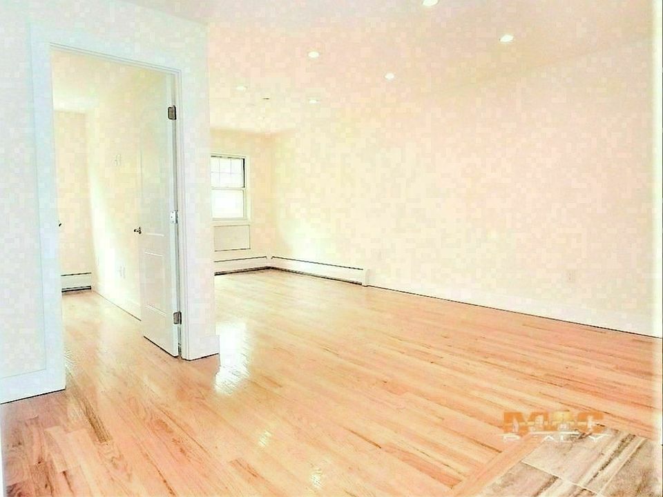 1st image of 30-84 29th St #4A