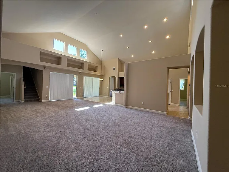 1754 Fircrest Ct — Photo 2