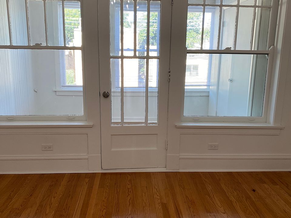 1st image of 6431 N Greenview Ave