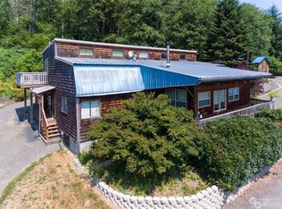 107 La Paz Ln, Onalaska, WA 98570