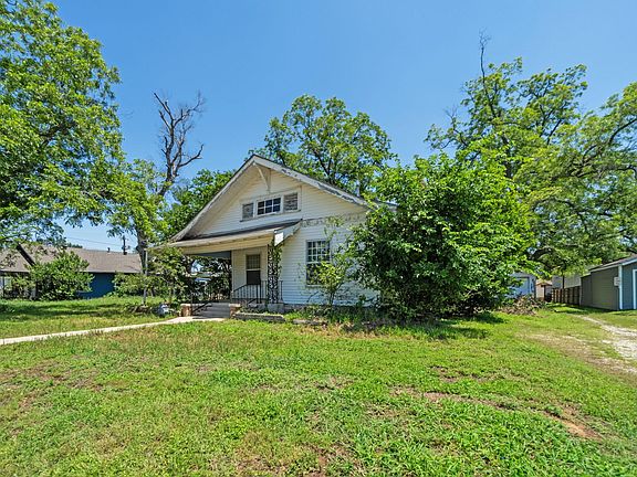 2nd image of 619 W Bell Ave