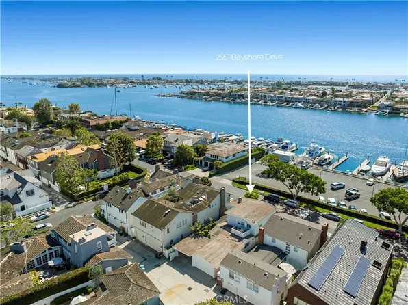 2551 Bayshore Dr, Newport Beach, CA 92663
