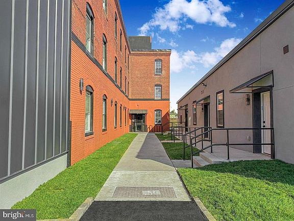 3rd image of 501 N Cannon Ave #105